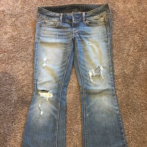 AE Artist Jeans